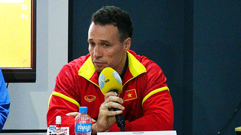 HLV ĐT futsal Việt Nam hài lòng với trận thắng đậm Mông Cổ 